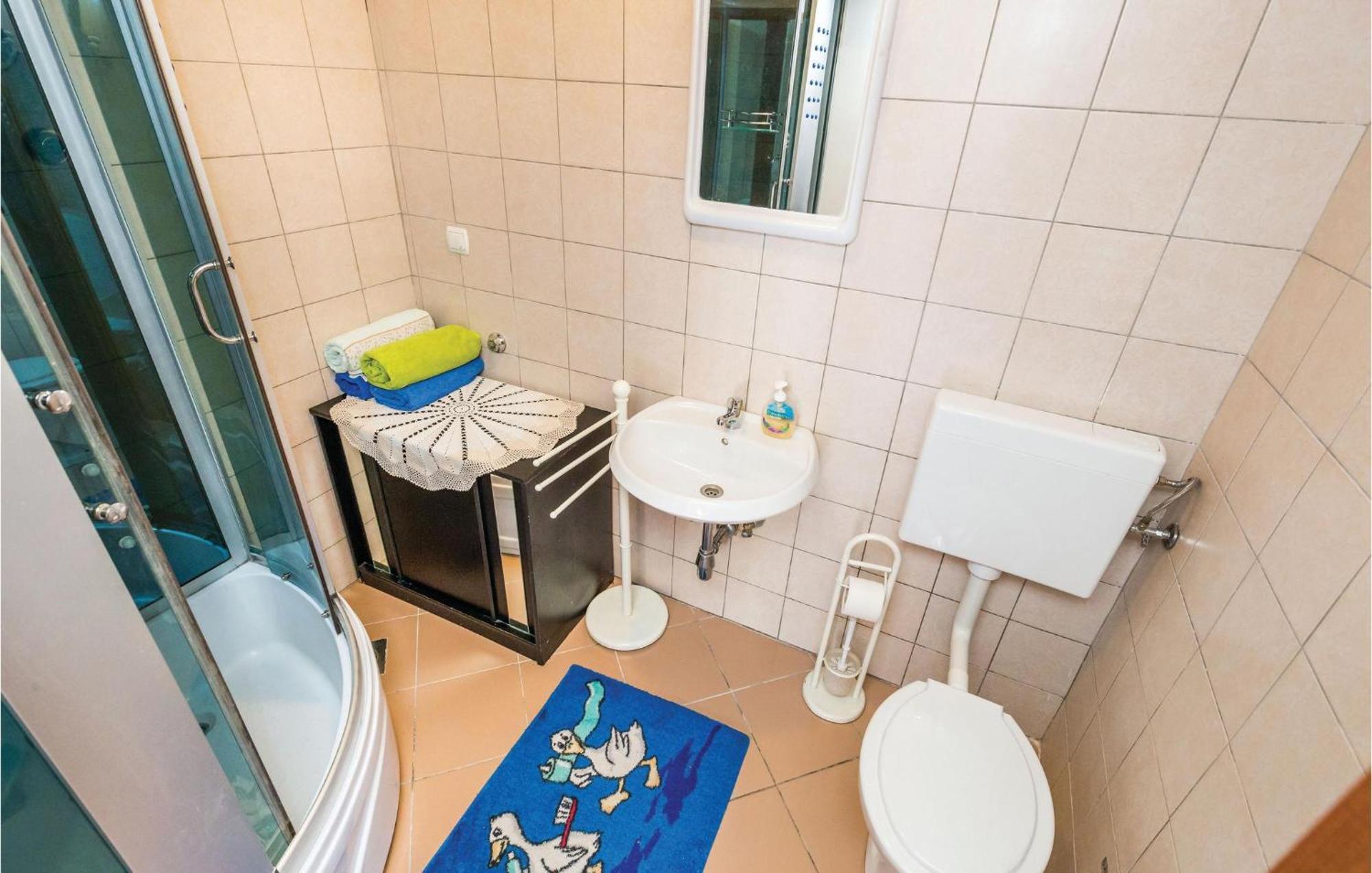 Nice Apartment In Matulji With Kitchen Exterior foto